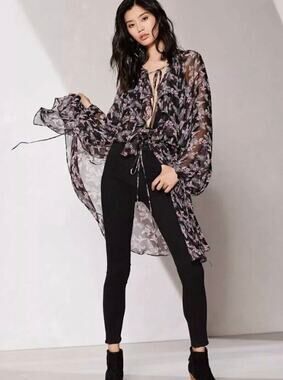 Victorias Secret Very Sexy West Side Black Floral Chiffon Duster Size XS Sheer